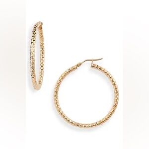 Commence NWT Gold Twisted Hoop Earrings Size M Click Tops